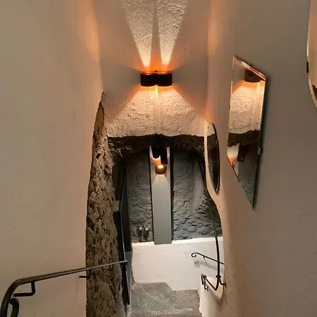 Casa Brentano Como