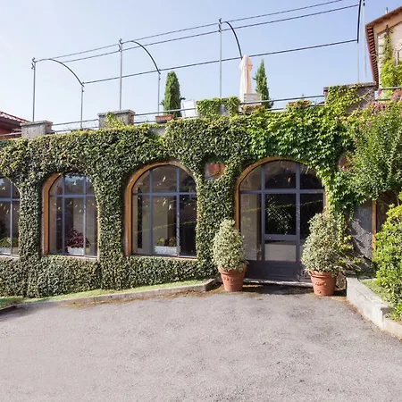 Casa Brentano Como