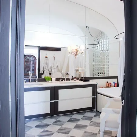 Casa Brentano * Комо